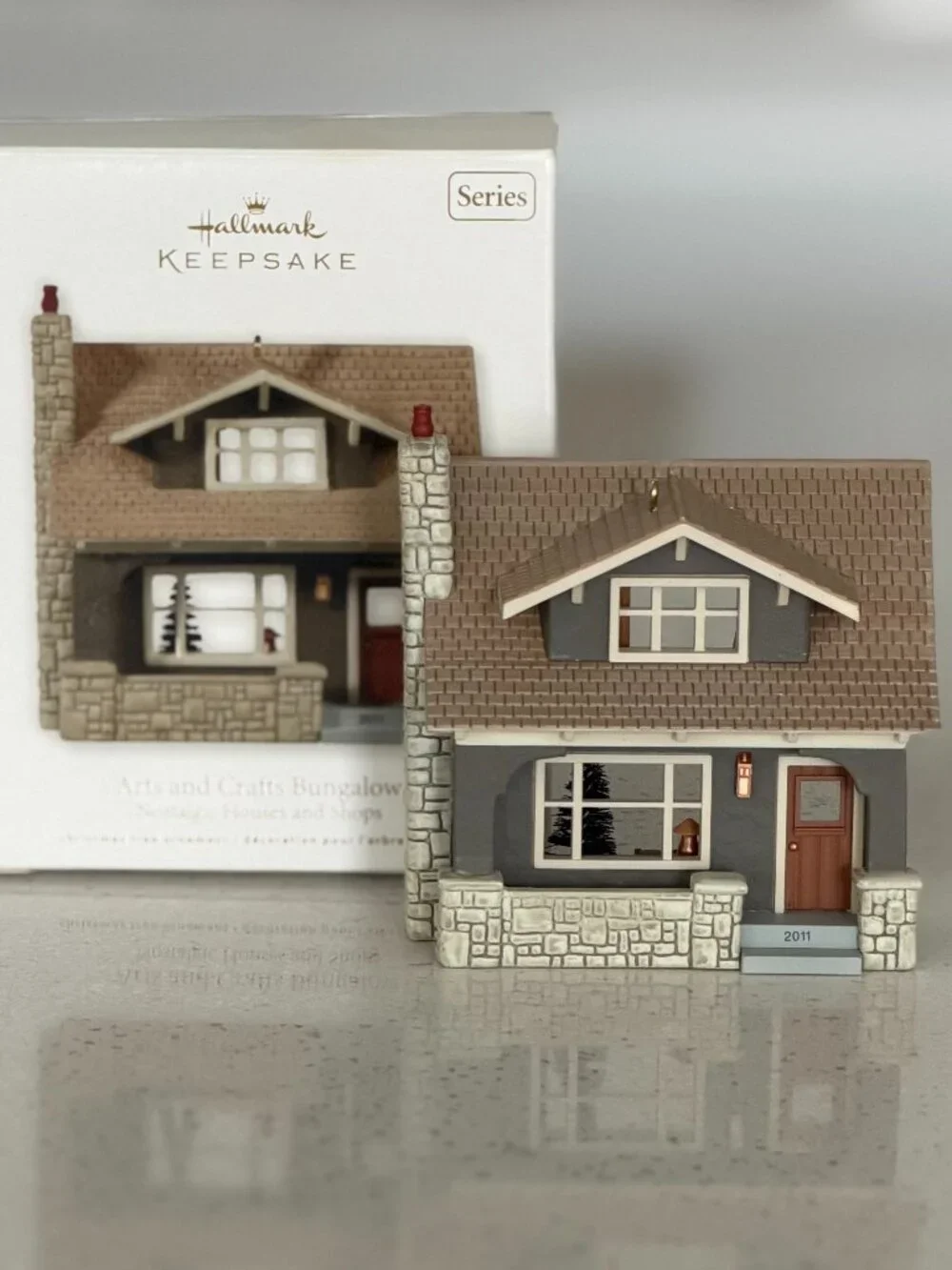 Hallmark Ornament Nostalgic Houses and Shops Arts and Crafts Bungalow #28